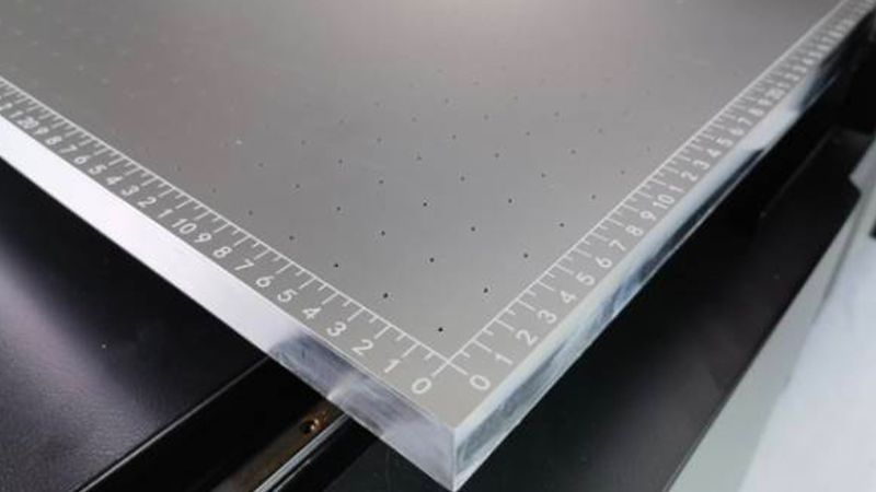 600×900mmのフラットベッド